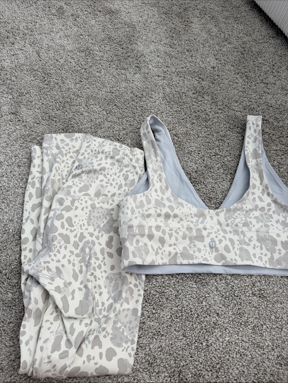 Light Gray Animal Print Sports Bra and Legging Set - Women lululemon align set